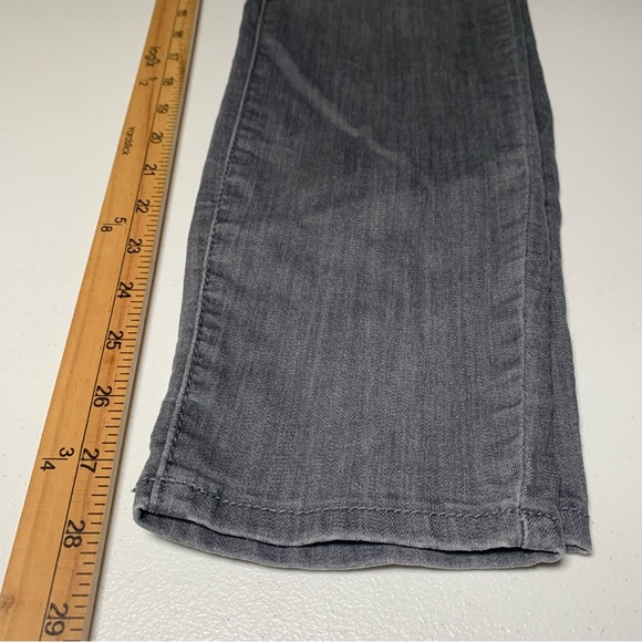 UNIVERSAL THREADS SIZE 8 Women Jeans High Rise Skinny Gray Casual Date Everyday - Picture 13 of 16